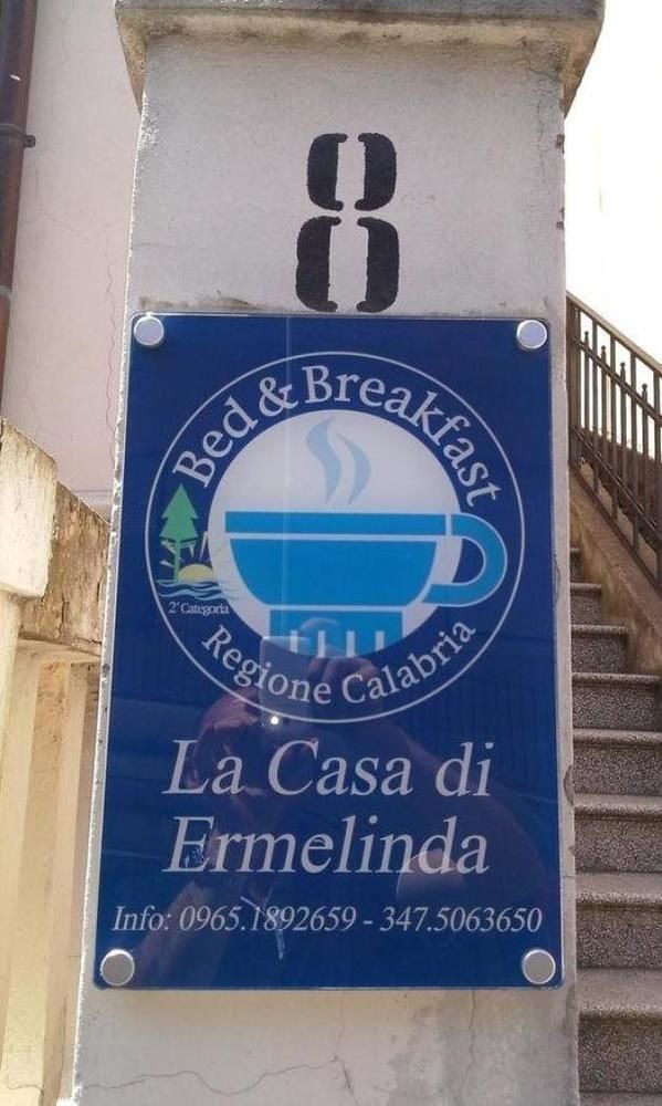 La Casa Di Ermelinda Bed & Breakfast เรจโจ ดี คาลาเบีย ภายนอก รูปภาพ
